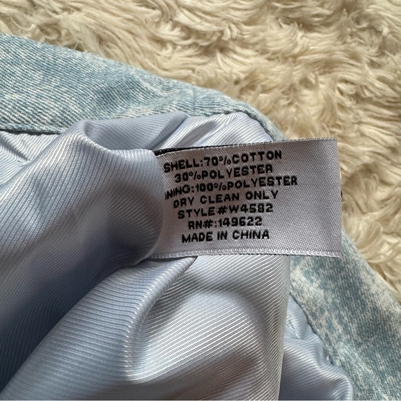 NWT WALTER BAKER Simone Sequin Straight Mini Skirt - Size 4 - Picture 9 of 9